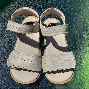 Livie and Luca POSEY CLASSIC Leather Sandal gold size 2